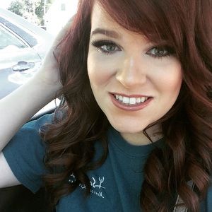 Meet your Posher, Brooke